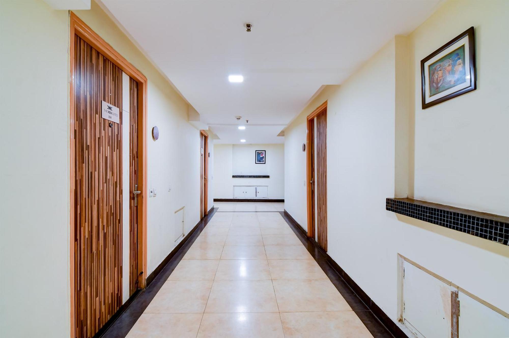 Hotel Urban Asia Kolkata Exterior photo