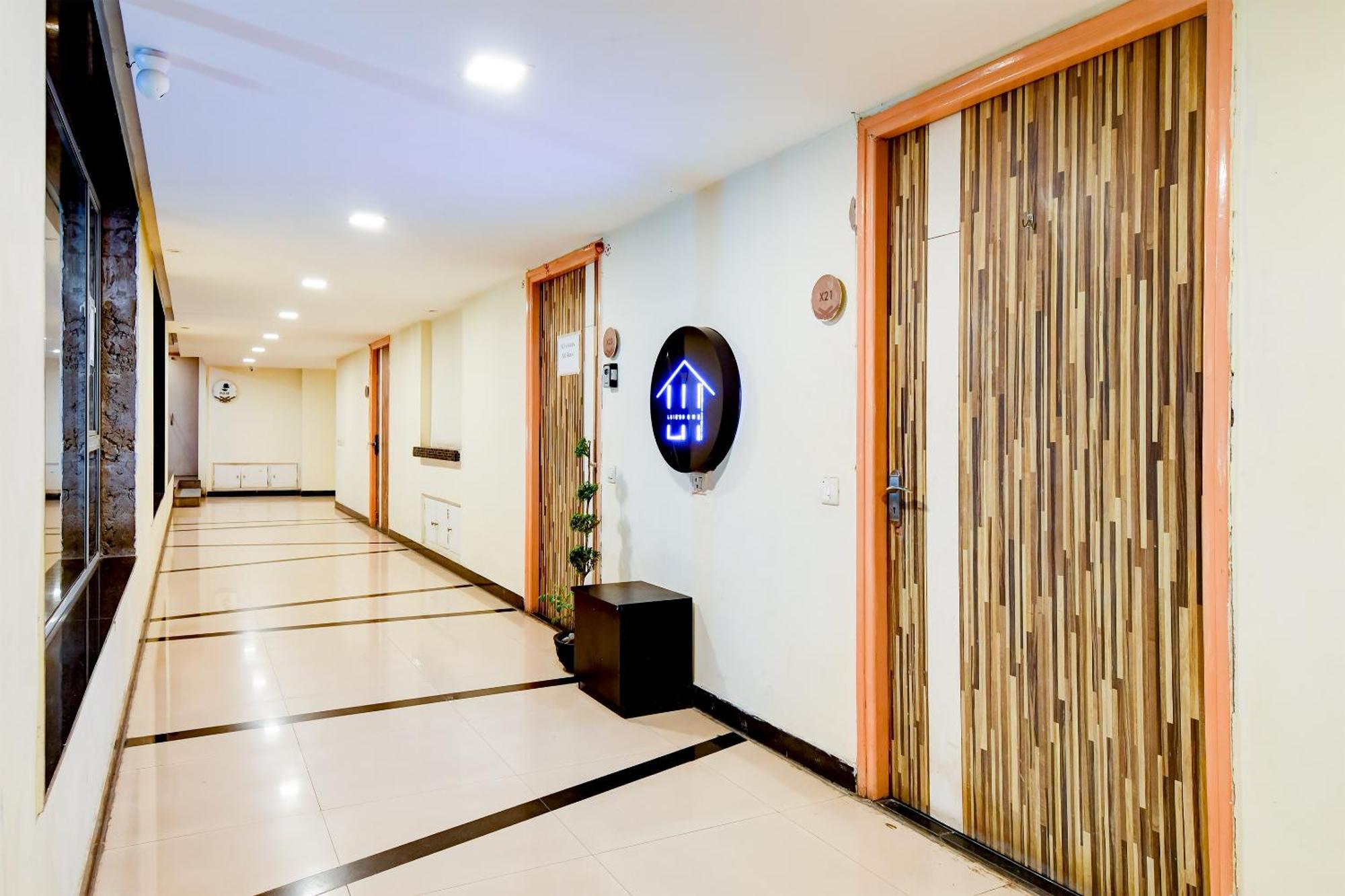 Hotel Urban Asia Kolkata Exterior photo