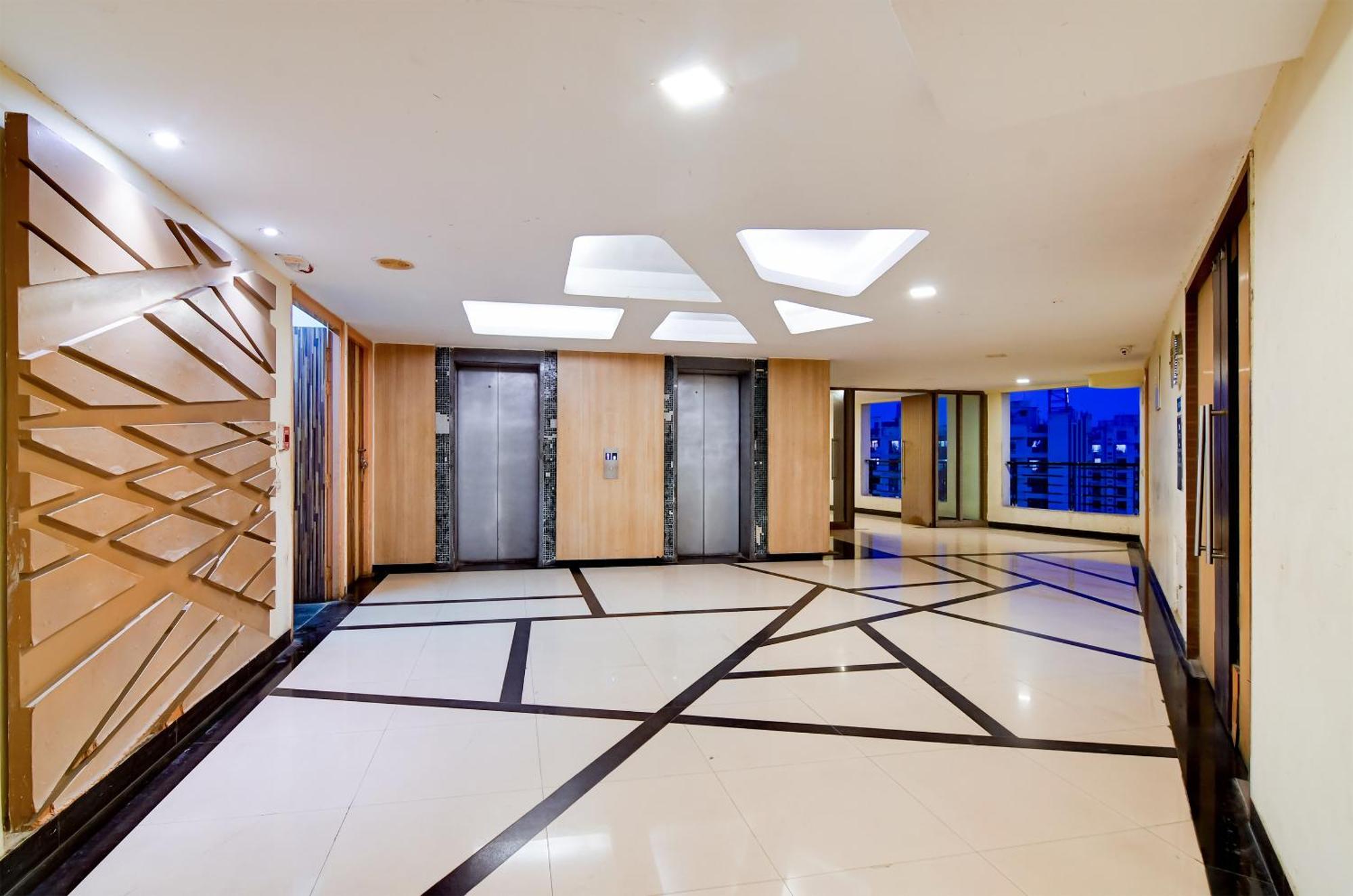 Hotel Urban Asia Kolkata Exterior photo